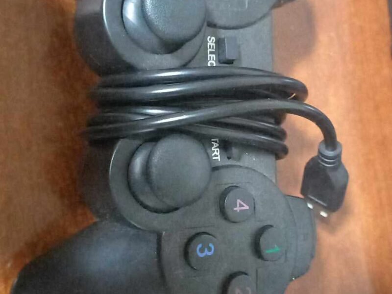 Playstation контролер